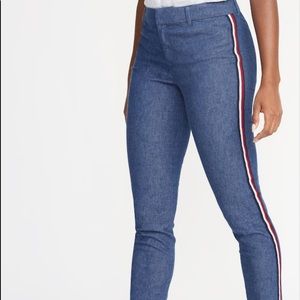 Old Navy (4) Mid-Rise Ankle Pants | Side Stripe